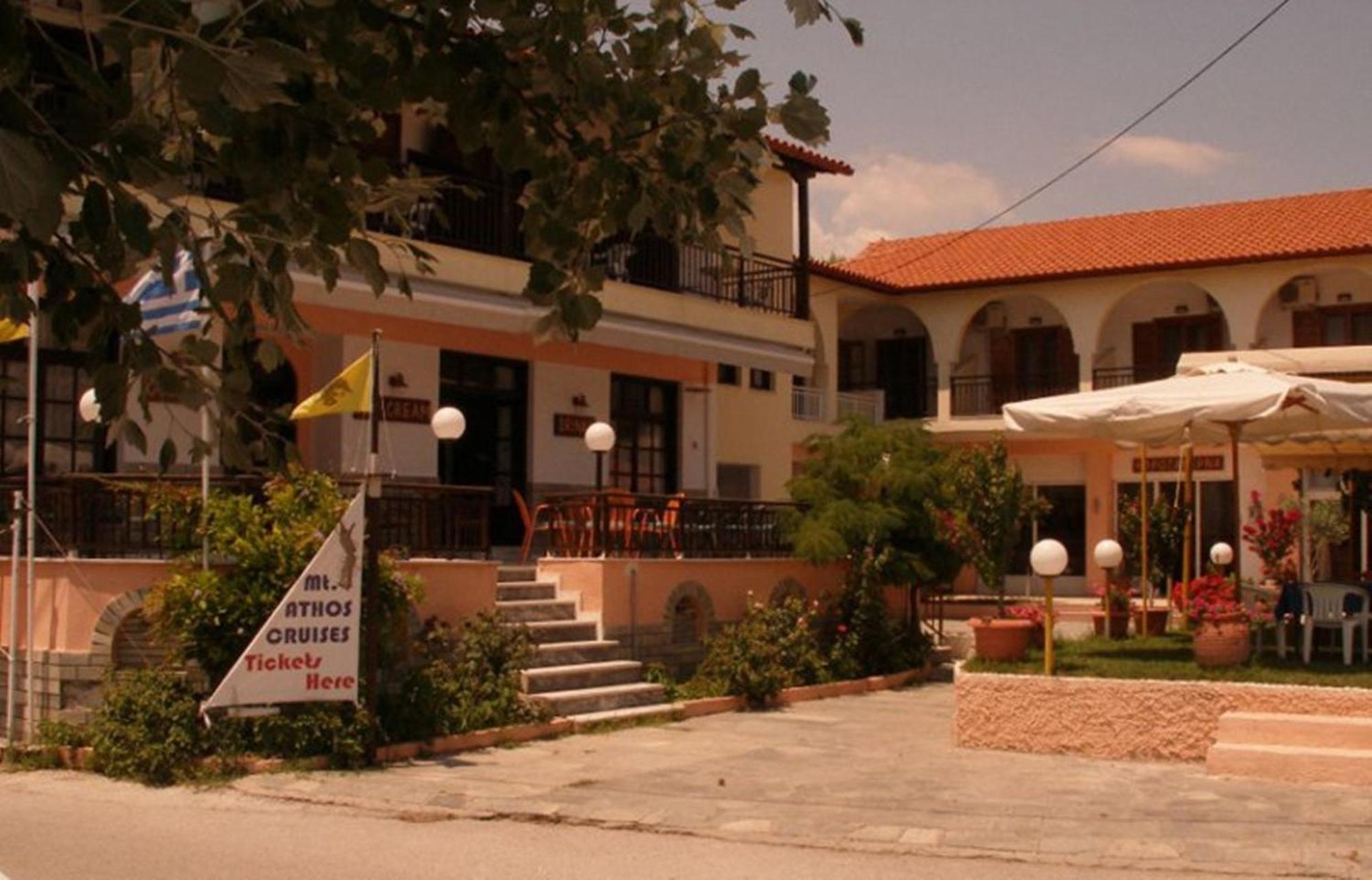 Hotel Alexandros 오르모스 파나기아스 외부 사진