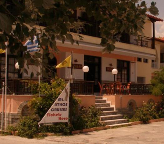 Hotel Alexandros 오르모스 파나기아스 외부 사진